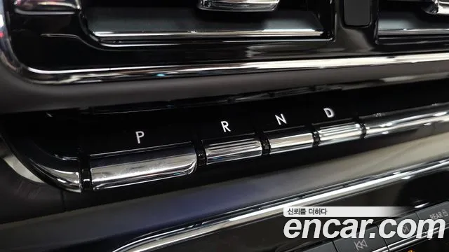 Lincoln Navigator 2021 thumb 9