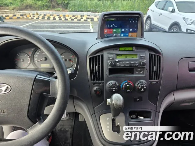 Hyundai Starex 2011 thumb 8