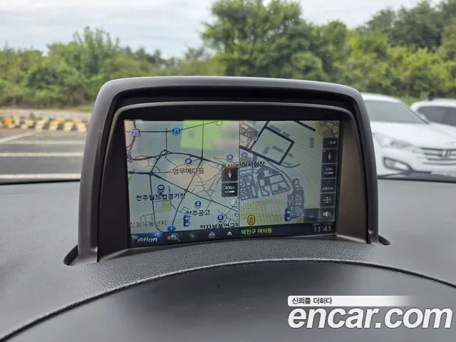 Hyundai Starex 2011 thumb 12