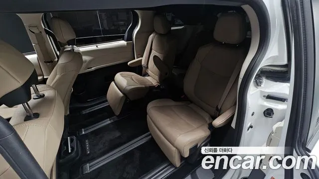 Toyota Sienna 2022 thumb 11