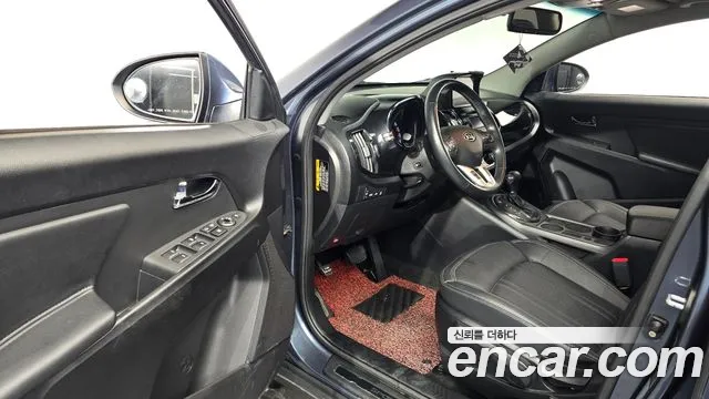 Kia Sportage 2012 thumb 10