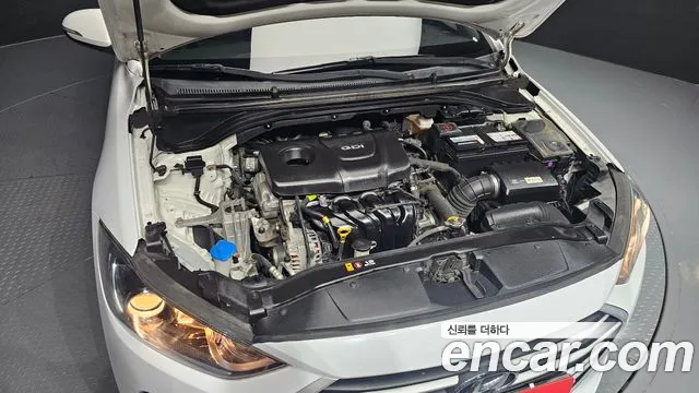 Hyundai Avante 2017 thumb 6