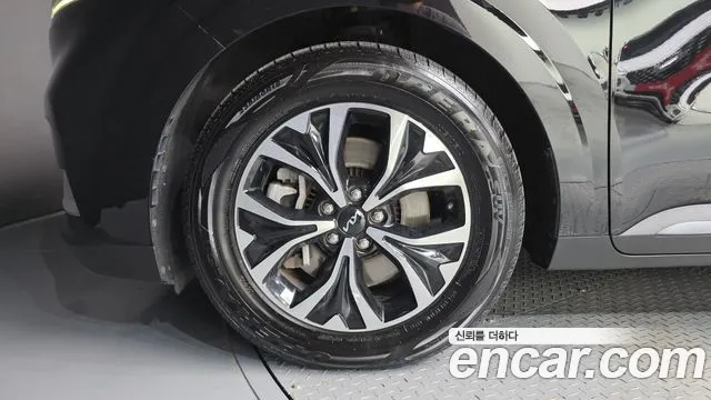 Kia Carnival 2021 thumb 5