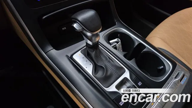 Kia Carnival 2021 thumb 9