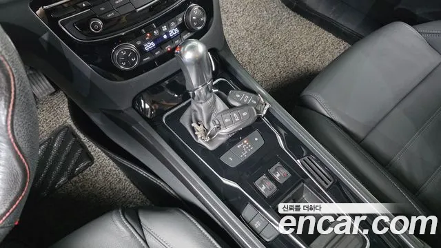Peugeot 508 2016 thumb 9