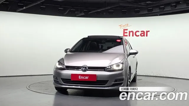 Volkswagen Golf Sportsvan 2016 thumb 3