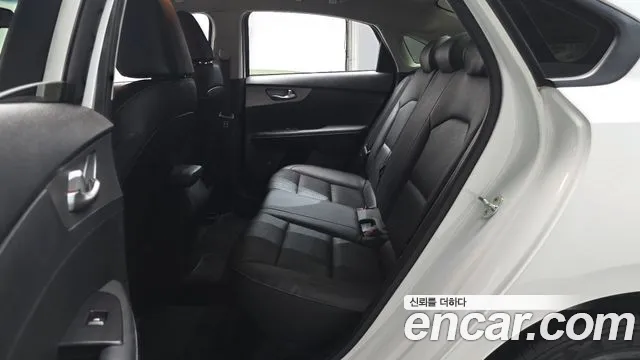 Kia K3 2019 thumb 11
