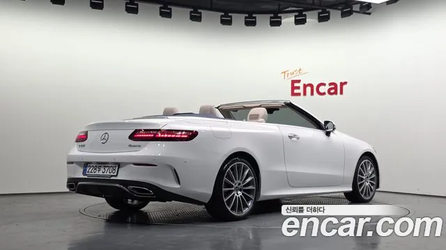 Mercedes-Benz E-Класс 2023 thumb 2