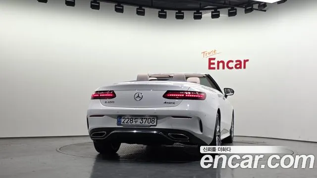 Mercedes-Benz E-Класс 2023 thumb 4