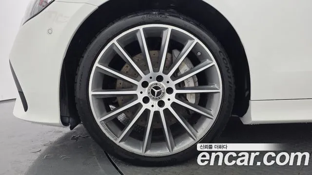 Mercedes-Benz E-Класс 2023 thumb 5