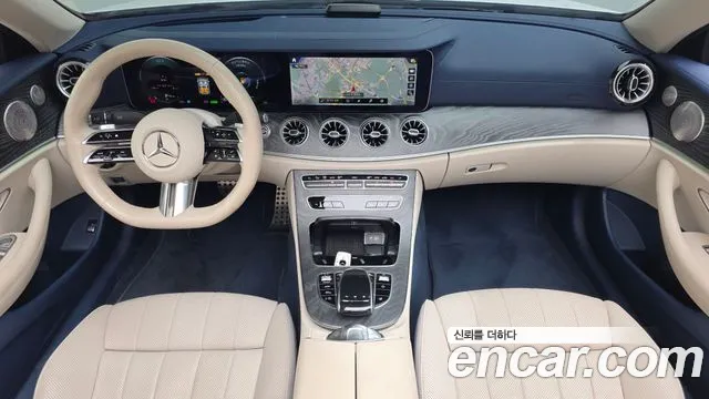 Mercedes-Benz E-Класс 2023 thumb 7