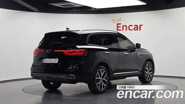 Renault-KoreaSamsung Koleos 2022 thumb 2