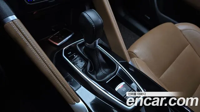 Renault-KoreaSamsung Koleos 2022 thumb 9