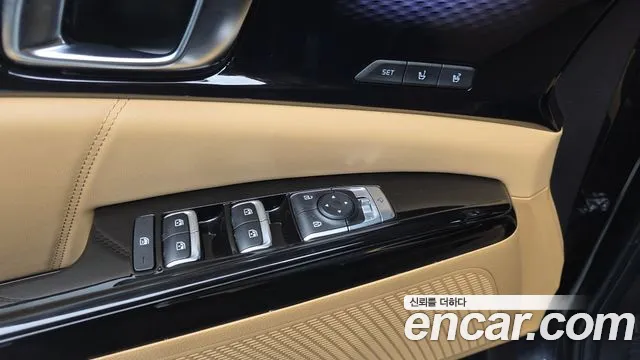 Kia Carnival 2023 thumb 11