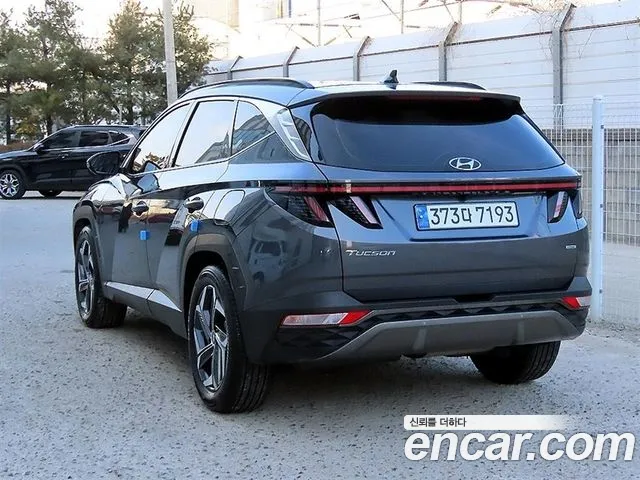 Hyundai Tucson 2023 thumb 2