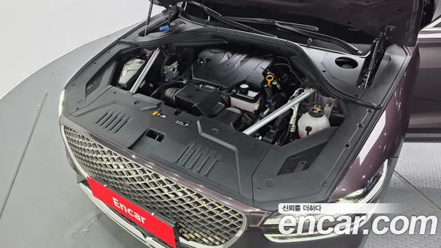 Genesis GV70 2021 thumb 6