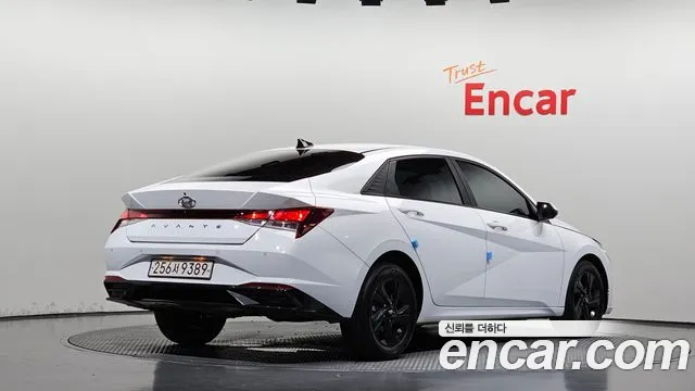 Hyundai Avante 2022 thumb 2
