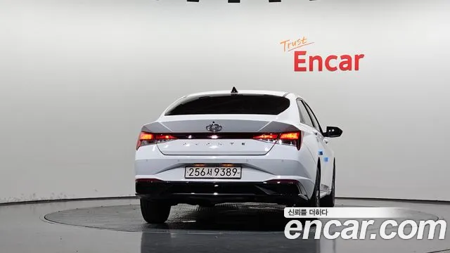 Hyundai Avante 2022 thumb 4