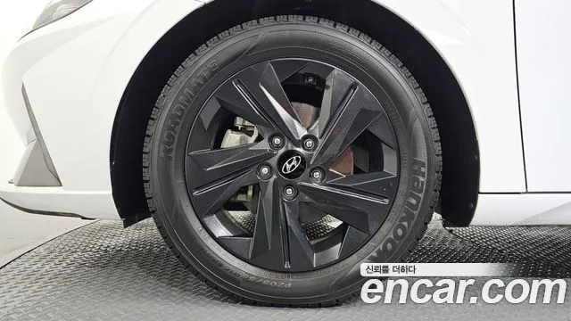 Hyundai Avante 2022 thumb 5