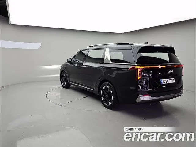 Kia Carnival 2025 thumb 4
