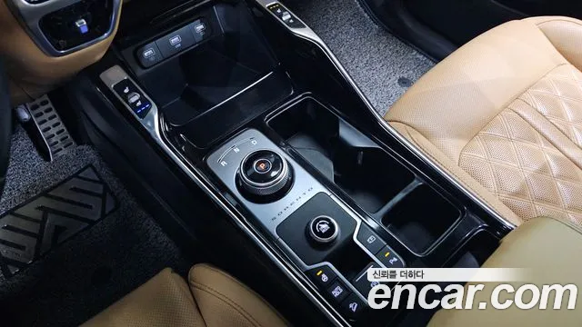 Kia Sorento 2022 thumb 9