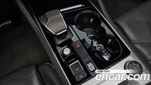 Volkswagen Touareg 2020 thumb 8