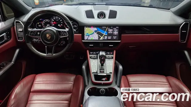 Porsche Cayenne 2020 thumb 7