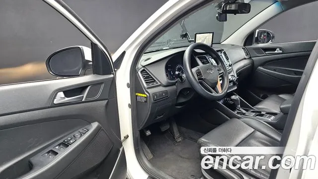 Hyundai Tucson 2016 thumb 10