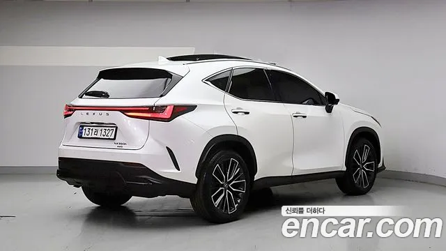 Lexus NX 2023 thumb 4