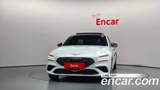 Genesis G70 2021 thumb 3