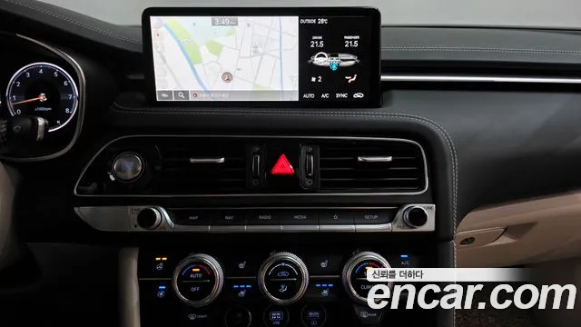 Genesis G70 2021 thumb 12