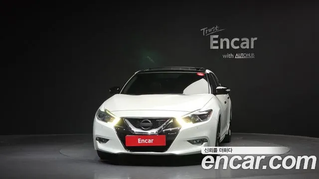 Nissan Maxima 2017 thumb 3