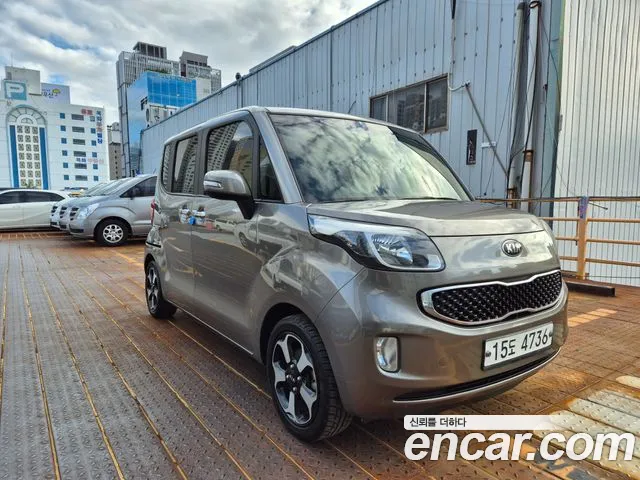 Kia Ray 2013 thumb 9
