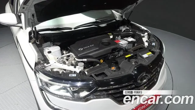 Renault-KoreaSamsung Koleos 2019 thumb 6
