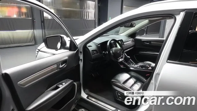 Renault-KoreaSamsung Koleos 2019 thumb 10