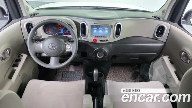 Nissan Cube 2013 thumb 7