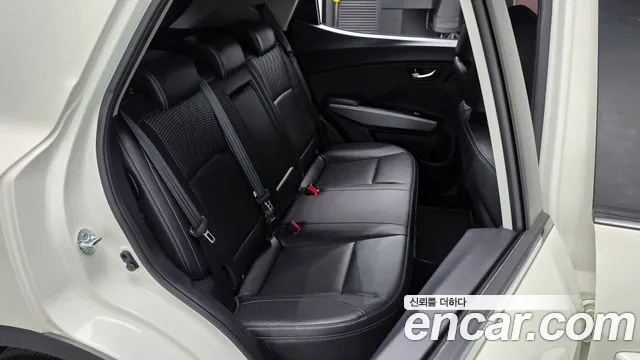 KG_Mobility_Ssangyong TIBOLI 2018 thumb 11