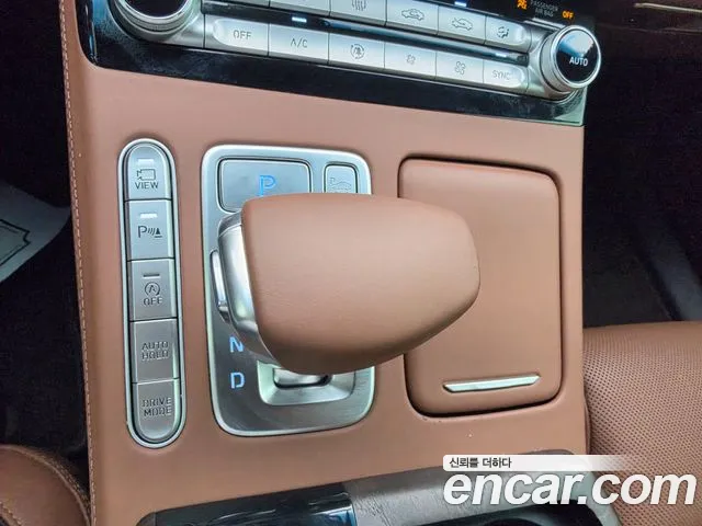 Genesis G90 2021 thumb 9