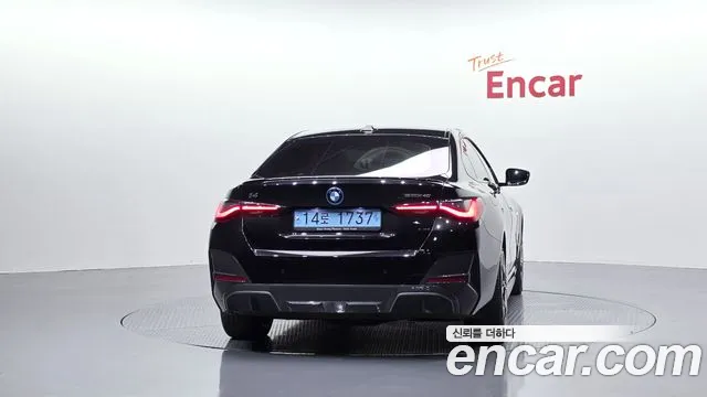 BMW i4 2023 thumb 4