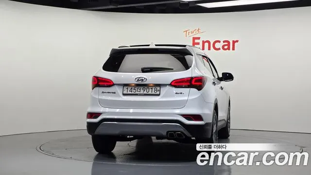 Hyundai Santa Fe 2016 thumb 4