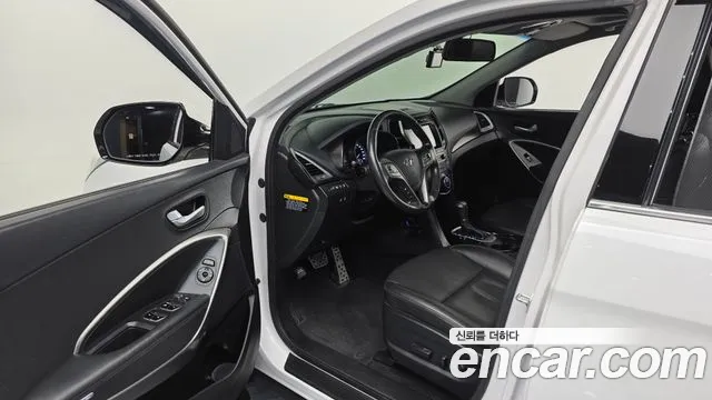 Hyundai Santa Fe 2016 thumb 10