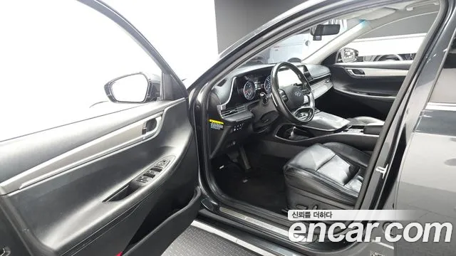 Hyundai Grandeur 2020 thumb 10