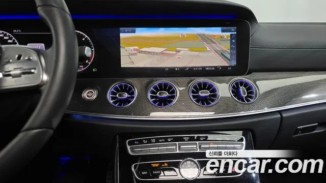 Mercedes-Benz CLS-Class 2019 thumb 12
