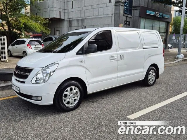 Hyundai Starex 2015 thumb 2