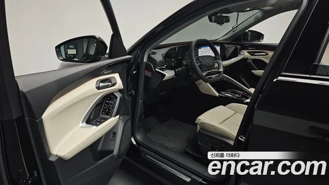 Audi Q5 2025 thumb 9