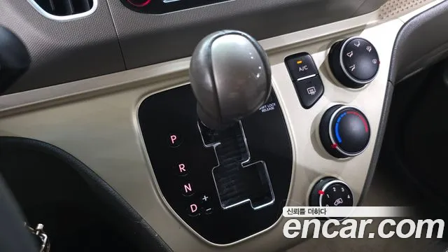 Kia Ray 2013 thumb 9