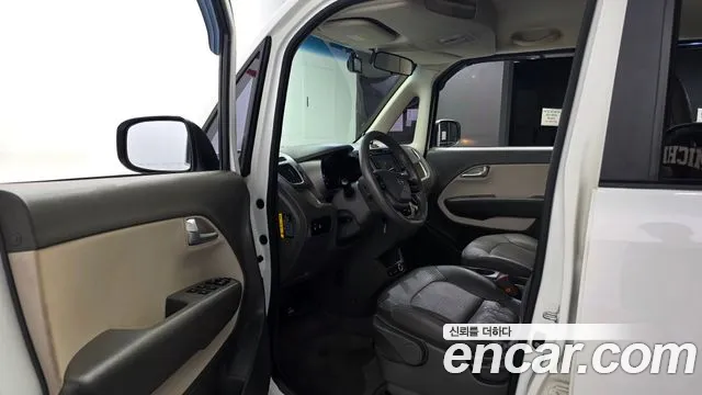 Kia Ray 2013 thumb 10