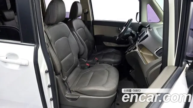Kia Ray 2013 thumb 11