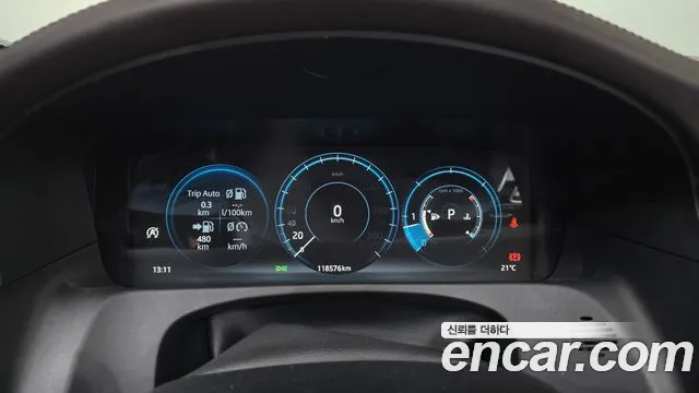 Jaguar XF 2018 thumb 8