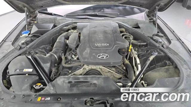 Hyundai Genesis 2015 thumb 6